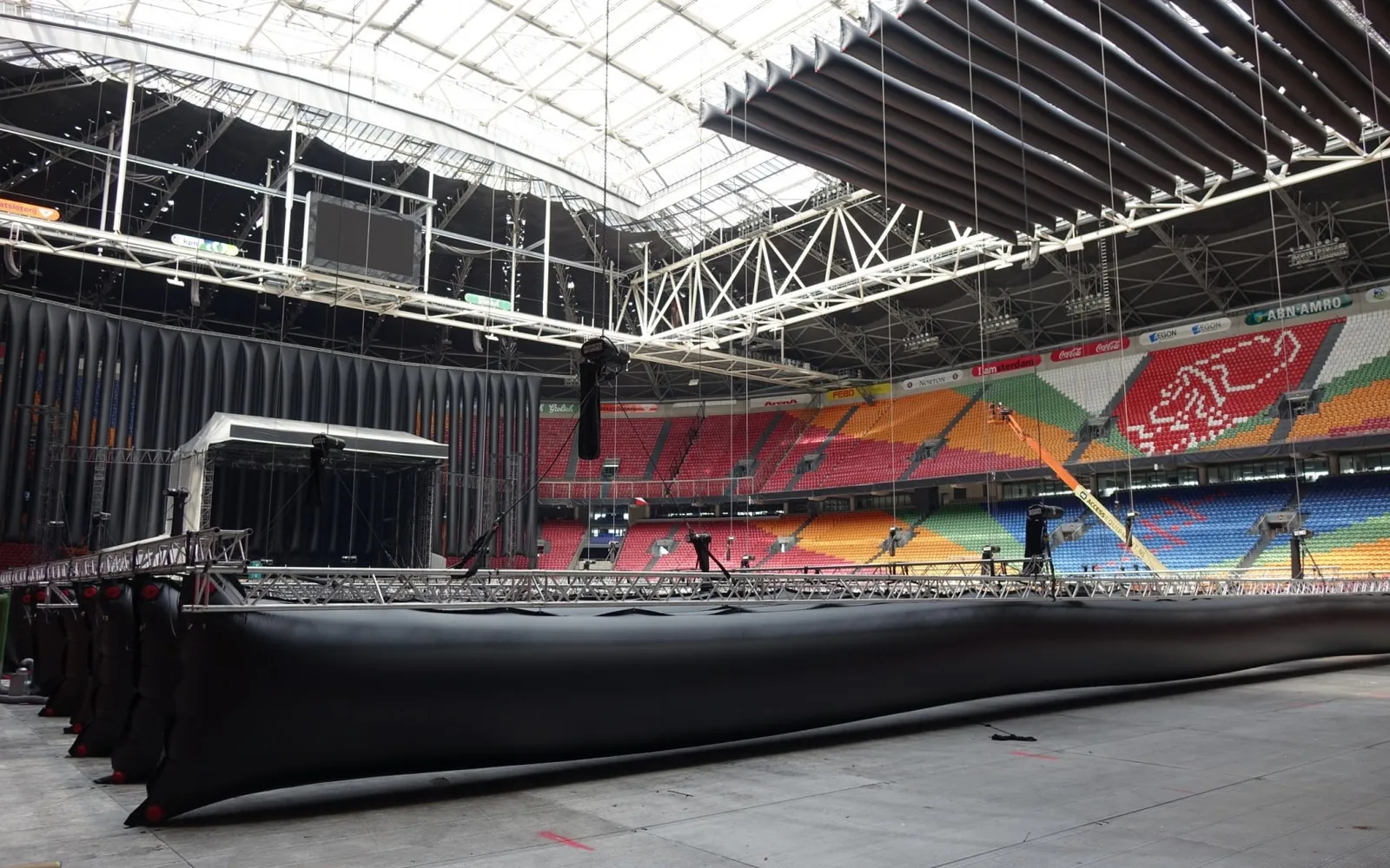 National Stadium acoustics issues