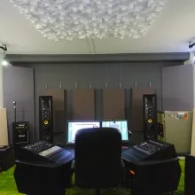 Dyson Road Studios: Home Recording Studio project thumbnail
