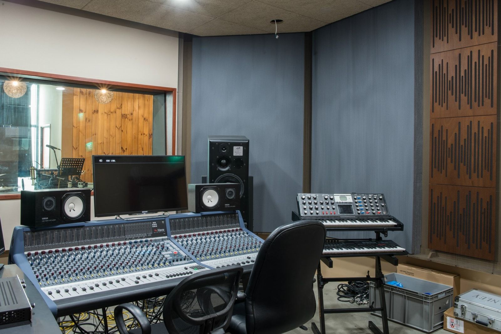 analog factory