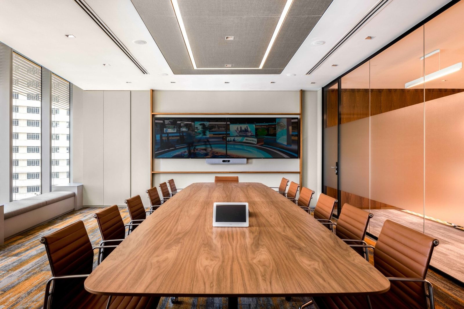 Portfolio photograph from the Alphadyne Asset Management Office project.