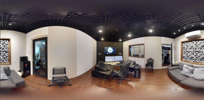 Portfolio photograph from the Dyson road Studios project.
