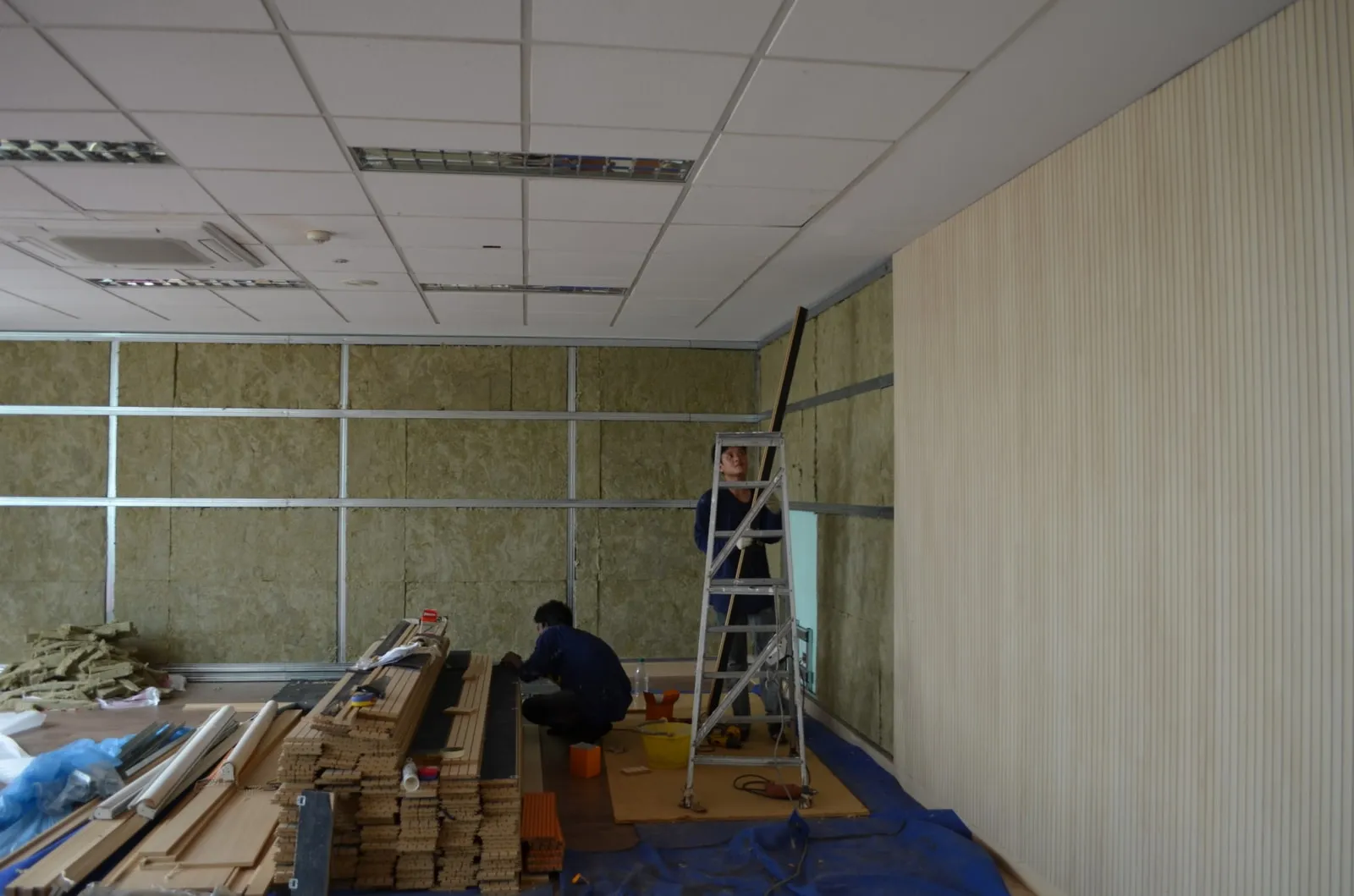 Installing the Topakustik Planks