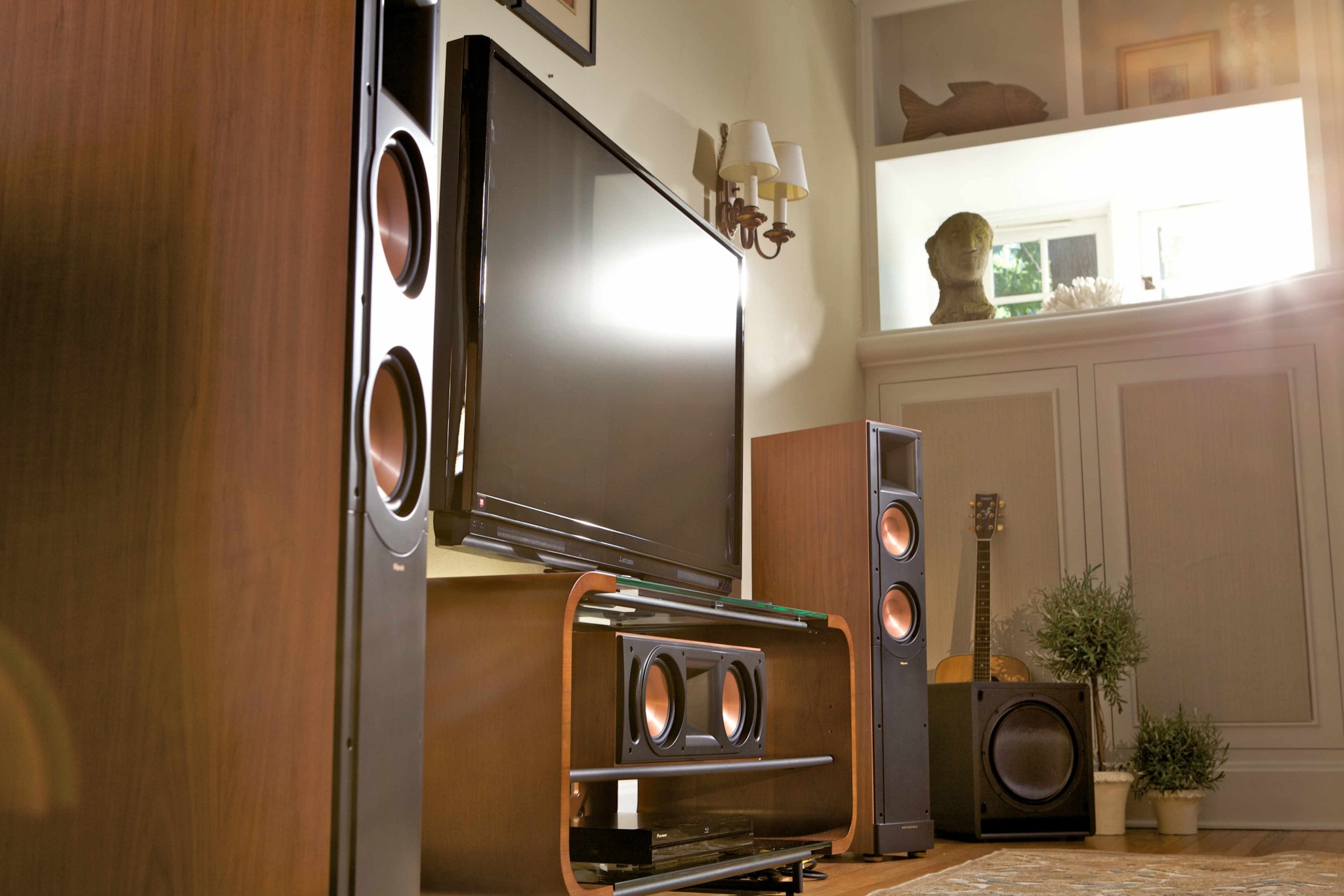 Home Theatre Room Design: 5 Tips for Acoustic Heaven ...